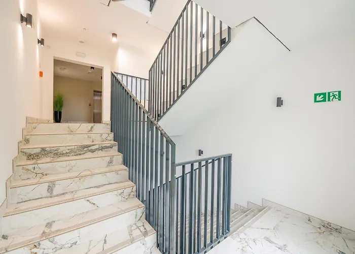 White A319 - Perlowa Przystan-holiday