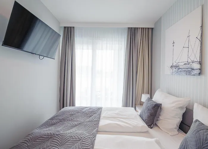 White A319 - Perlowa Przystan-holiday