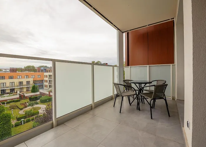 White A319 - Perlowa Przystan-holiday Apartment